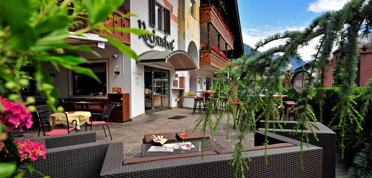 3* Hotel Schenna mit Terrasse zum Verweilen