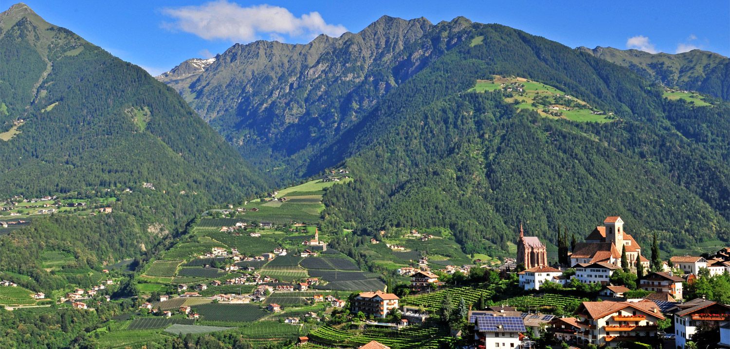Hotel Schenna Südtirol in schöner Lage